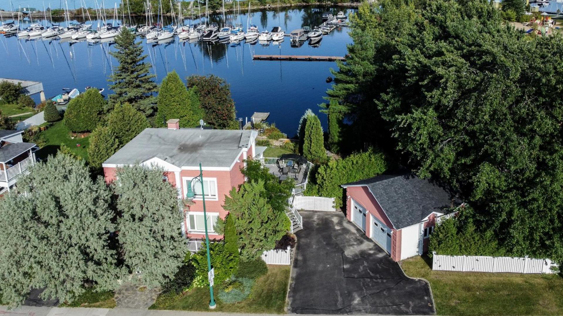 La Perle Rose Du Lac-st-jean Holiday home